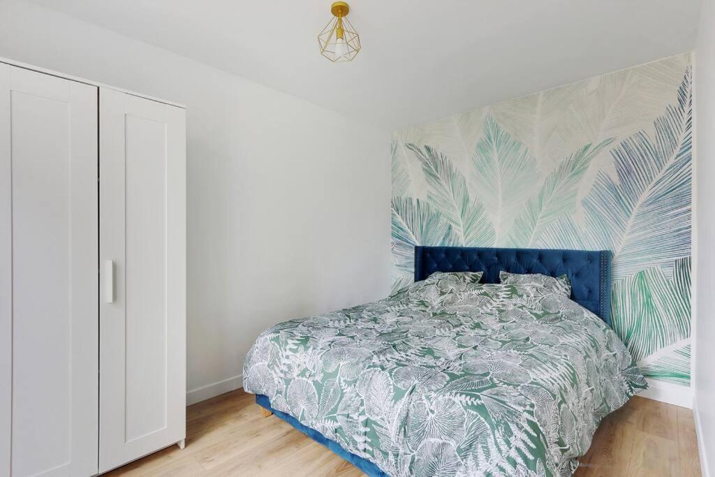 Appartement Suite Aux Portes De Paris Clichy Ngoại thất bức ảnh